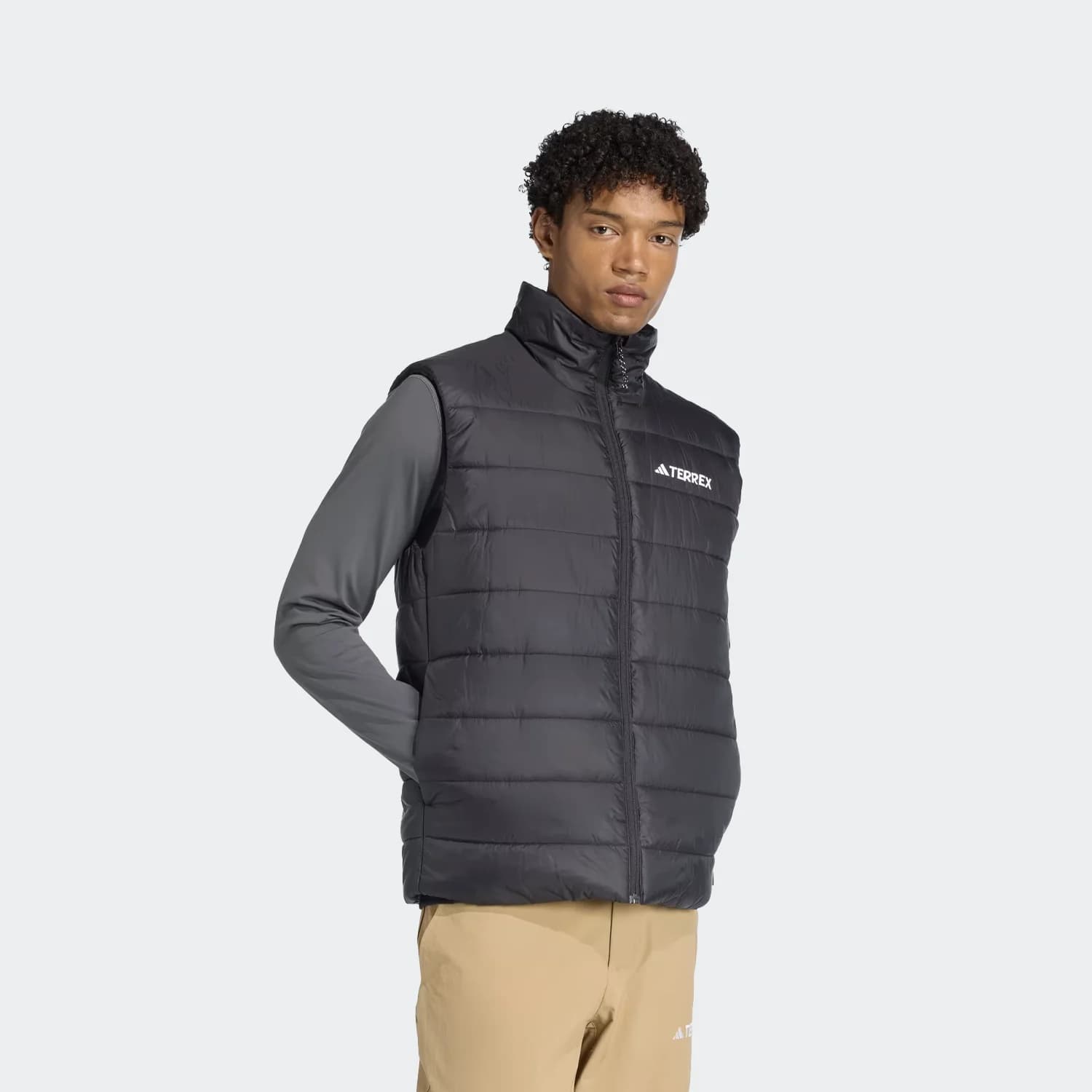 پافر مردانه آدیداس مدل Terrex Multi Essentials CLIMAWARM Padded Vest — تصویر ۶