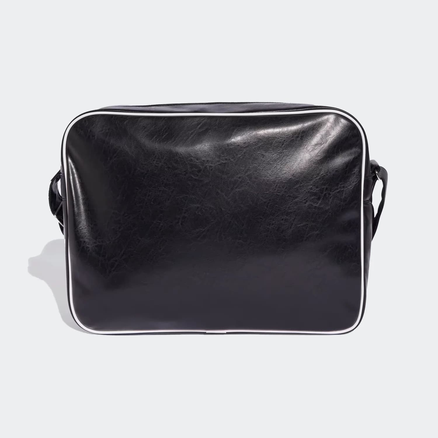 کیف دستی 17.7 لیتری آدیداس مدل OG Airliner Shoulder Bag — تصویر ۴