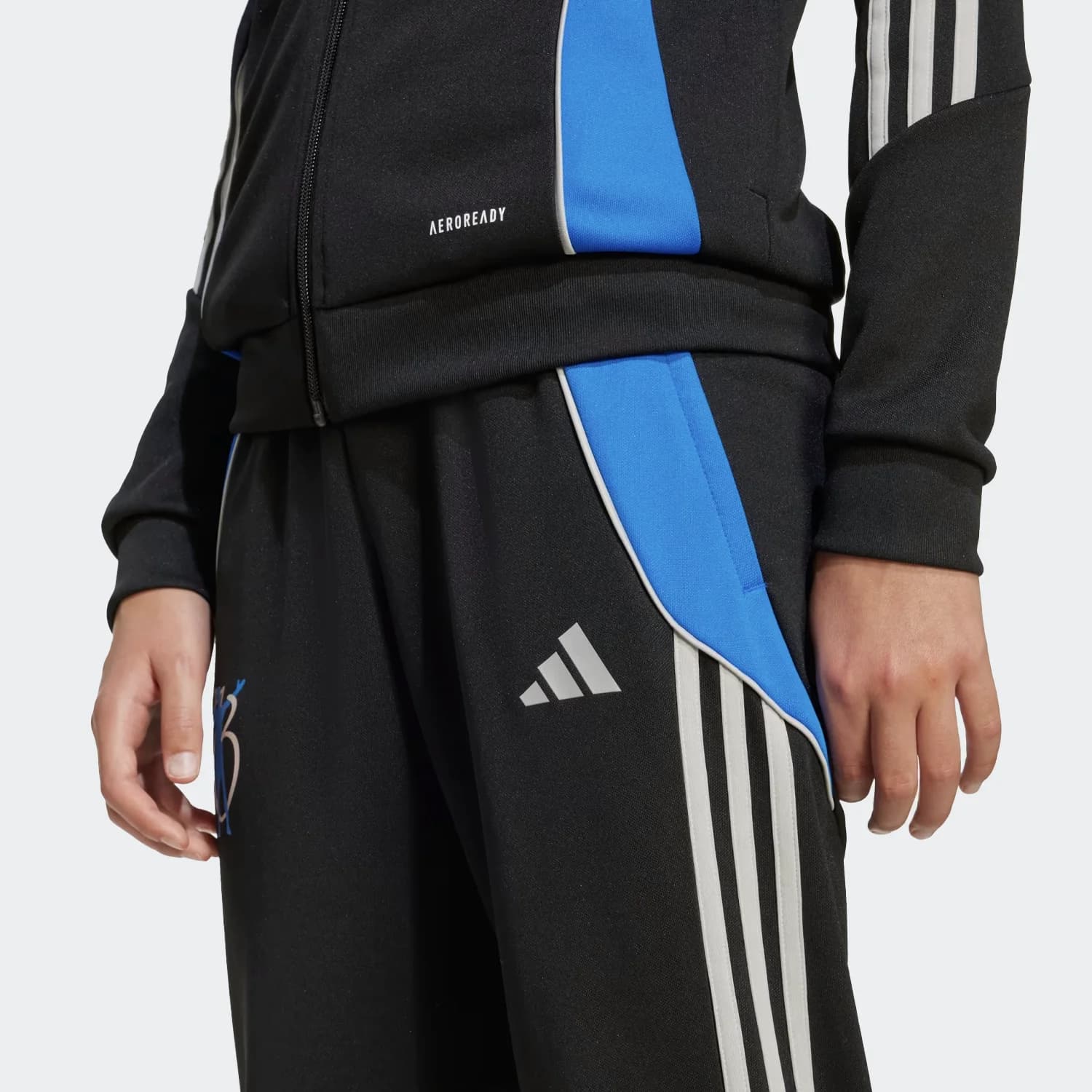 شلوار بچگانه آدیداس مدل Jude Bellingham Training Pants Kids — تصویر ۲