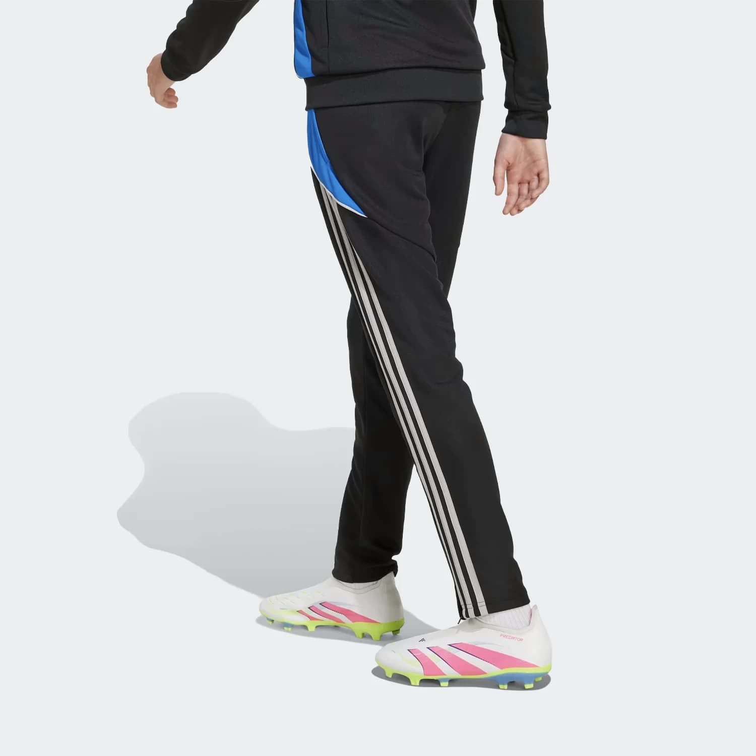 شلوار بچگانه آدیداس مدل Jude Bellingham Training Pants Kids — تصویر ۵