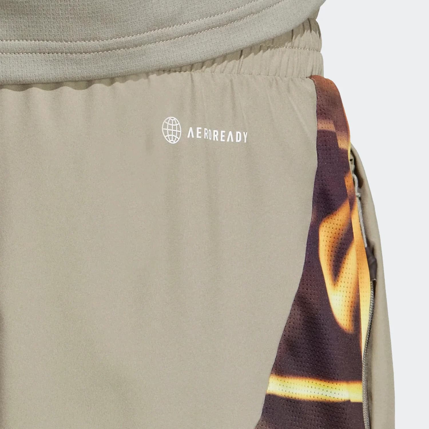 شلوارک مردانه آدیداس مدل Designed for Movement HIIT Training Shorts — تصویر ۶