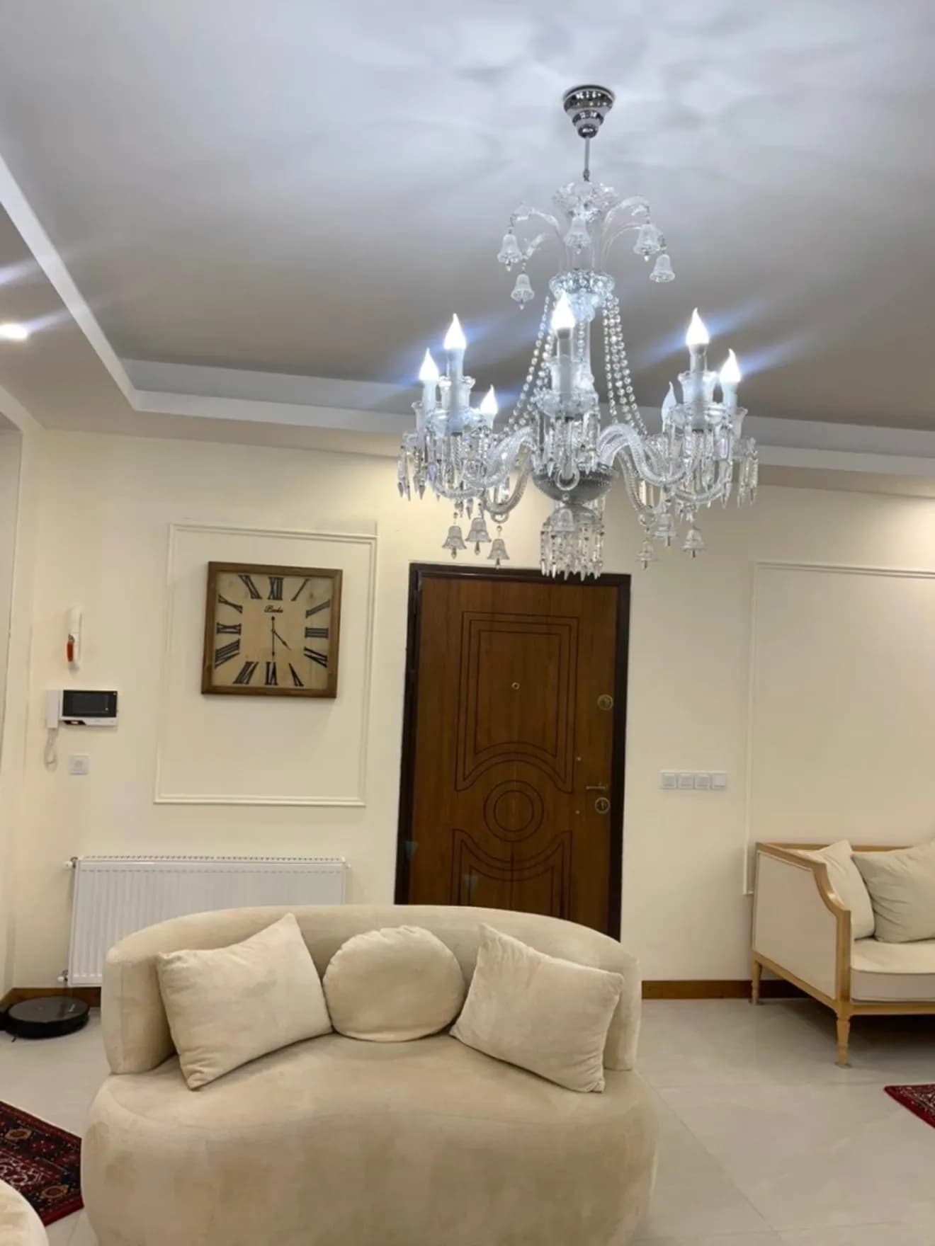 لوستر پذیرایی باکارات سفید تمام وارداتی — تصویر ۴