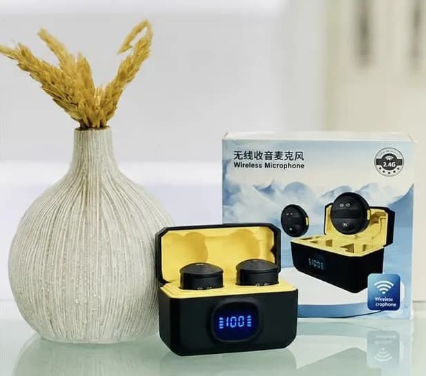 میکروفون یقه ای و بی سیم Q8