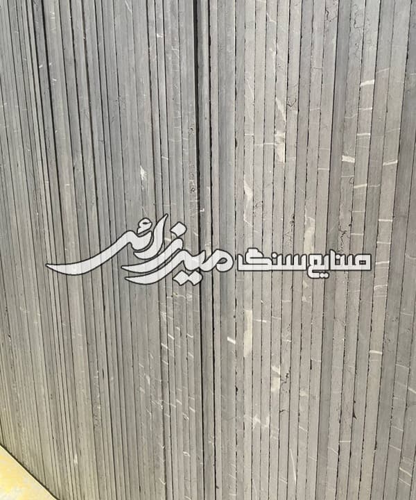 مرمریت لاشتر مشکی با رگه های سفید — تصویر ۶