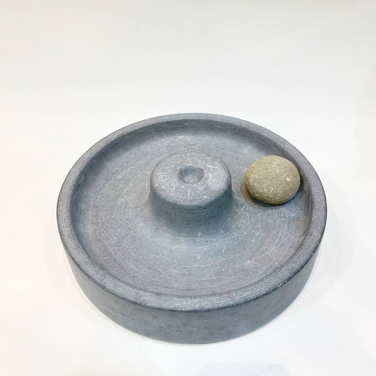 گردوشکن سنگی مدل لبه صاف — تصویر ۶