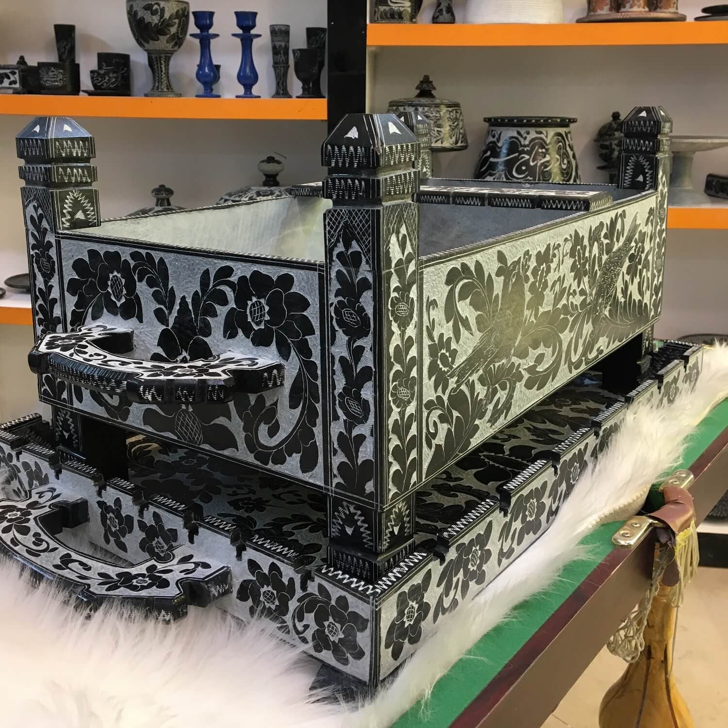 سینی و منقل طرح گلستان — تصویر ۷
