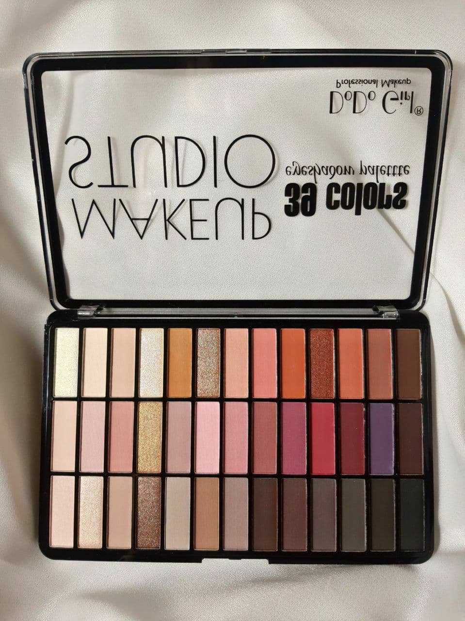 پالت سایه 39 رنگ دودو گرل DoDoGirl مدل Makeup Studio — تصویر ۴