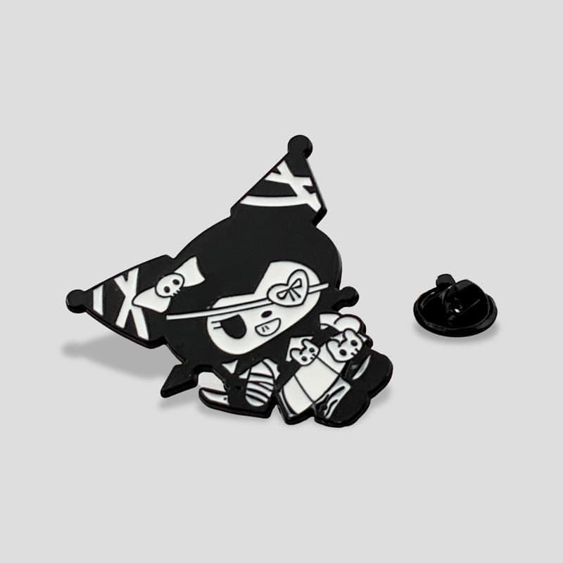 پین فلزی کرومی مدل Pirate کد FRH-104G0155 — تصویر ۴