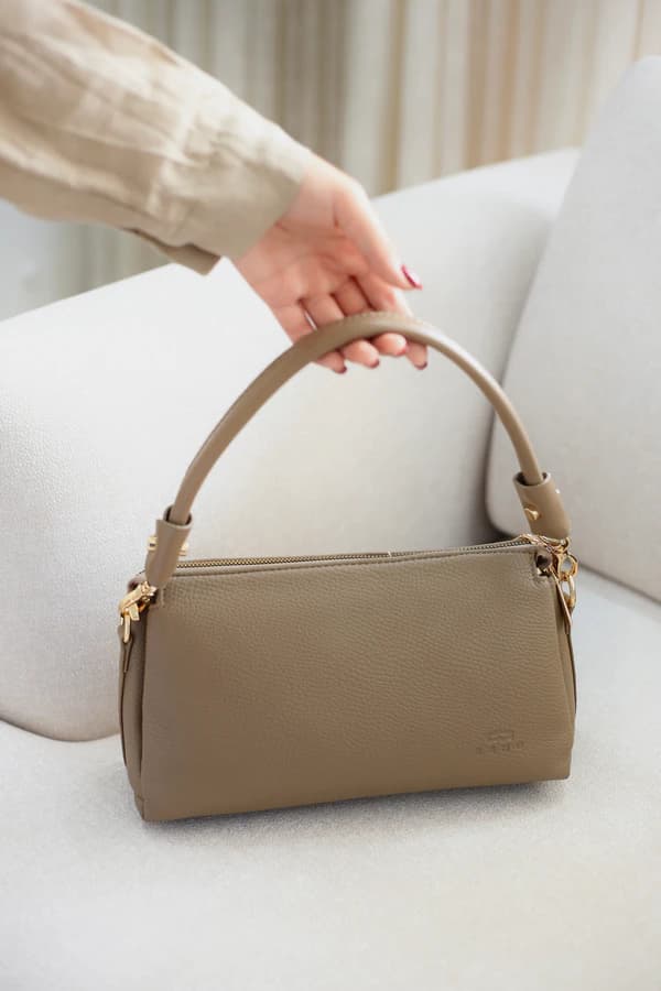 کیف دوشی زنانه چرم صنعتی کد 4996