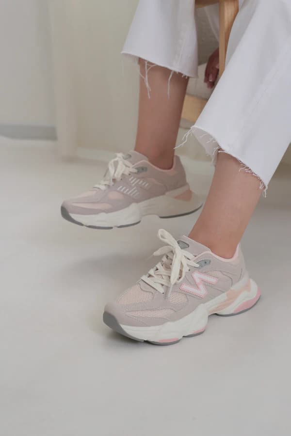 کتونی اسپرت زنانه نیو بالانس new balance 9060 وارداتی | کد SP8206 — تصویر ۴