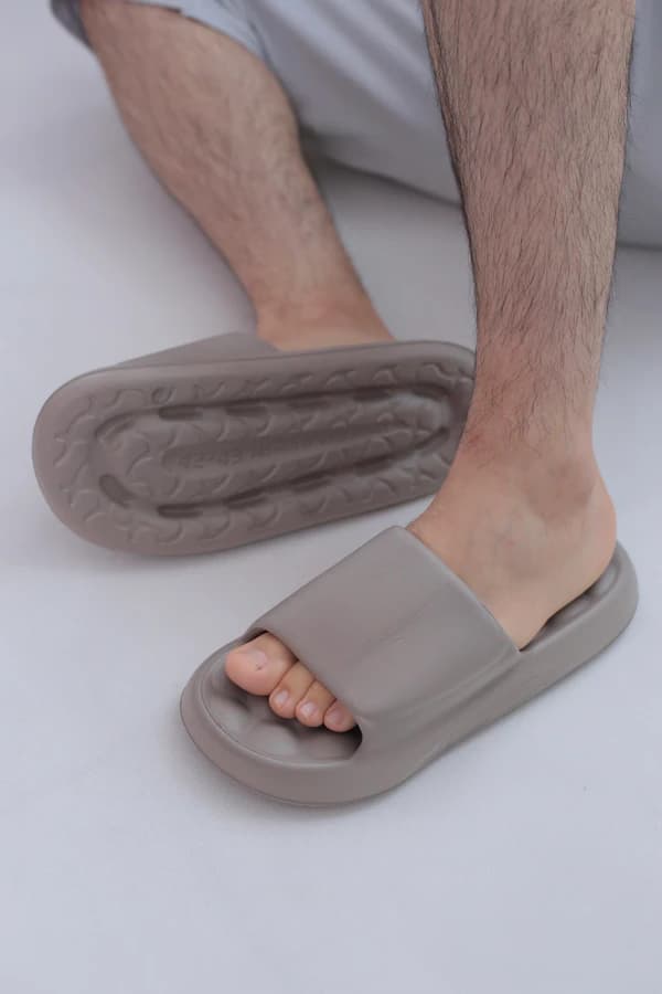 دمپایی سیلیکونی وارداتی مردانه مدل کف حبابی — تصویر ۵