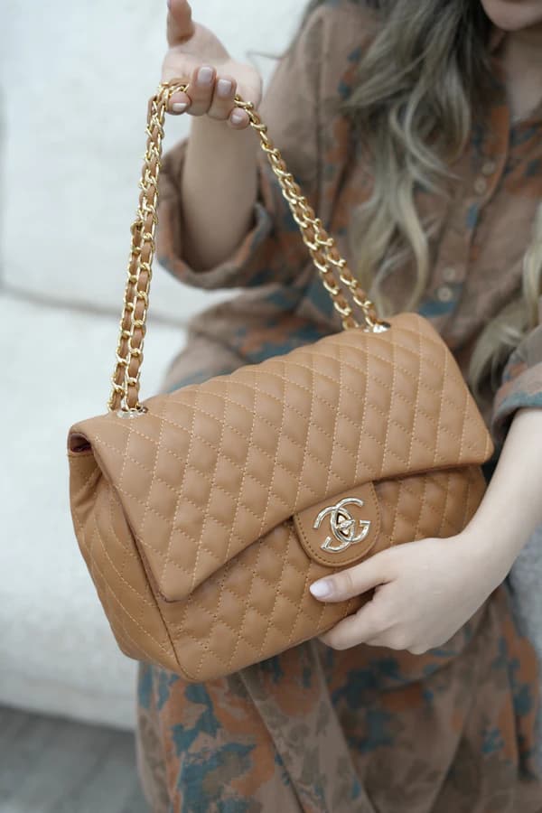 کیف دستی زنانه چرم صنعتی مدل شنل بزرگ — تصویر ۵