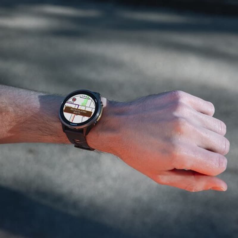 ساعت گارمین Forerunner 970 Carbon Gray Black — تصویر ۴