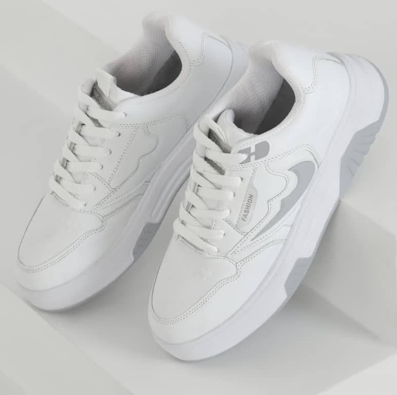 کتانی اسپرت ونس سفید مردانه طبی مدل نایک(FASHION)|سایز41-44|بندی|ضدآب|تزریق — تصویر ۷
