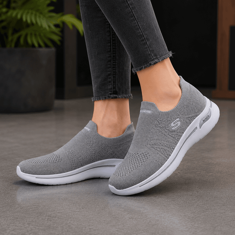 کتانی اسپرت جورابی مردانه و زنانه طبی مدل اسکیچرز(SKECHERS)|رانینگ|سایز37-44|طوسی|تنفسی — تصویر ۸