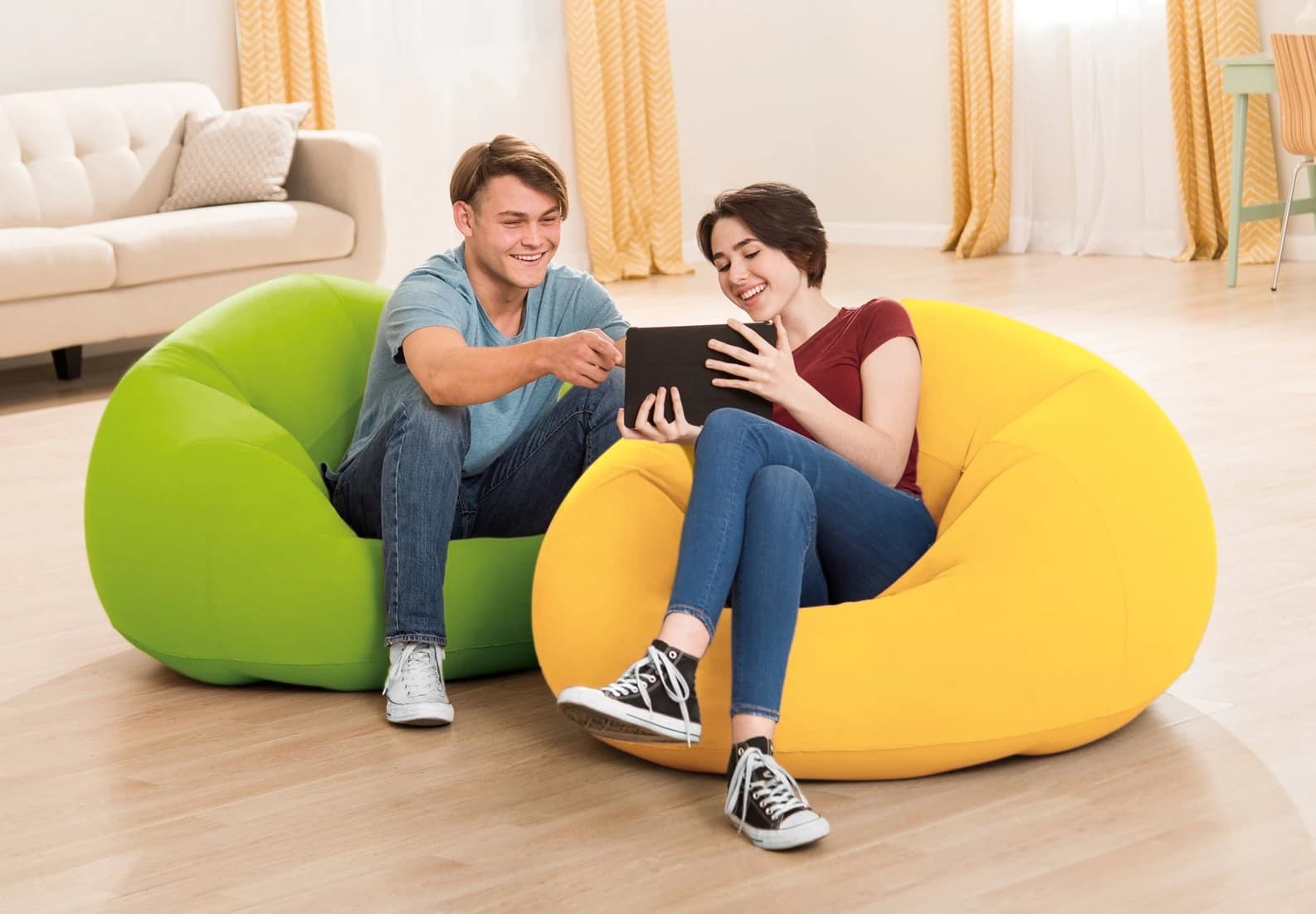 مبل بادی مخمل مدل کیسه ای اینتکس 68569 Intex — تصویر ۴