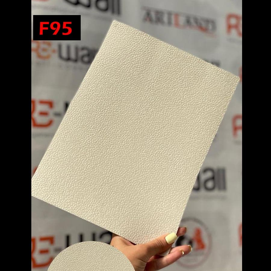 کفپوش رولی پی وی سی کرم ریواک کد F95 درجه 2