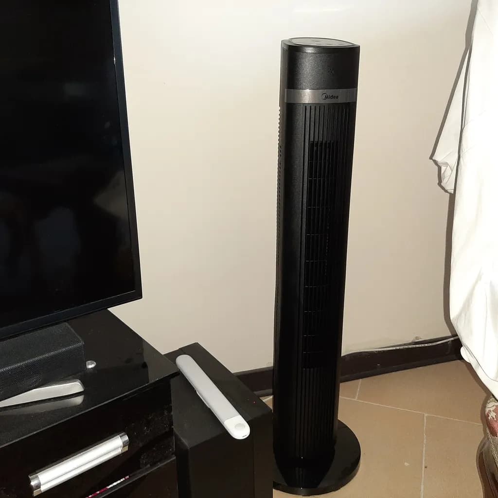 پنکه برجی مدیا مدل 1018 FZ 10 – 18 TRB کنترلدار و ۳ حالته — تصویر ۴