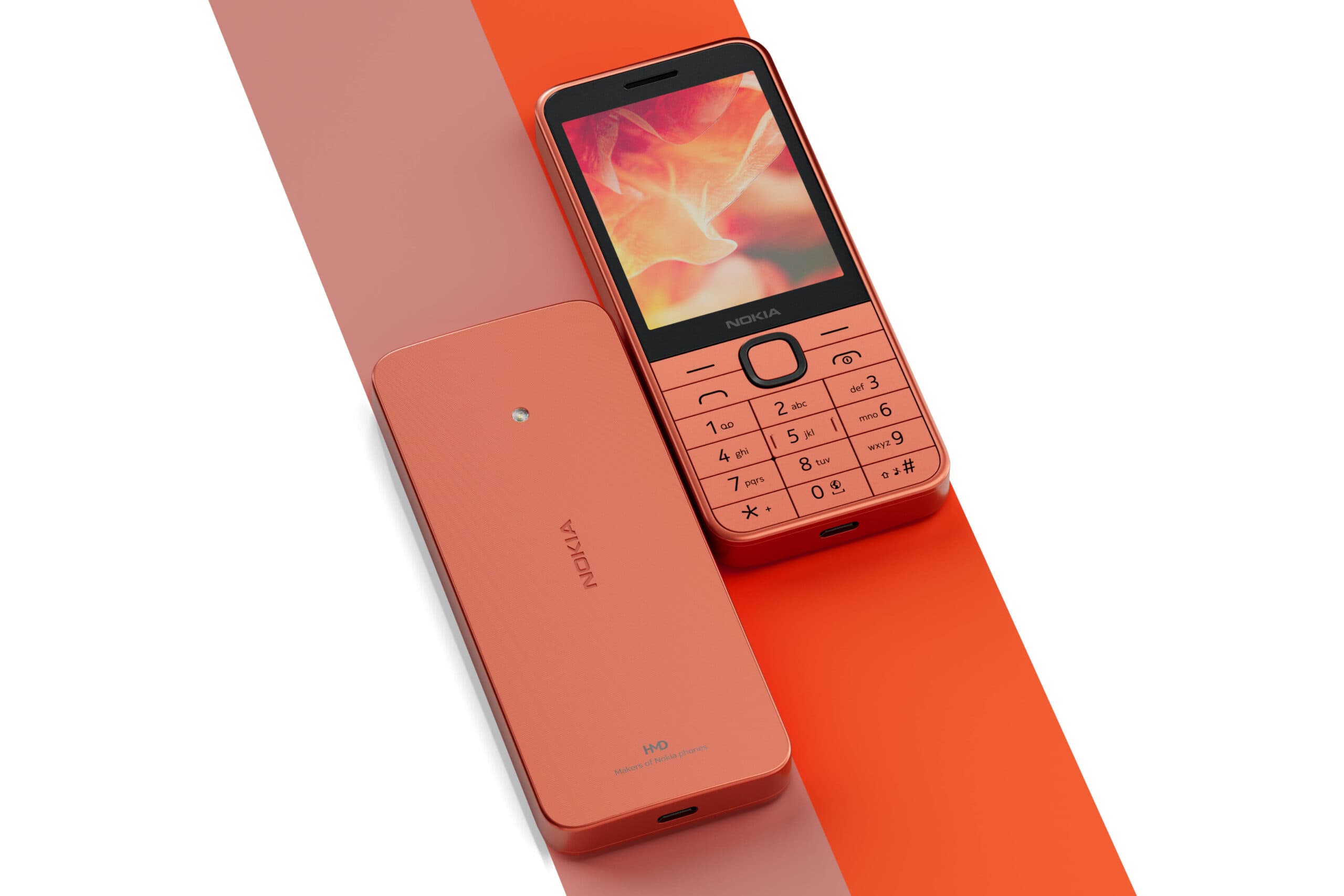گوشی نوکیا (2024 ) | 220 NOKIA — تصویر ۲
