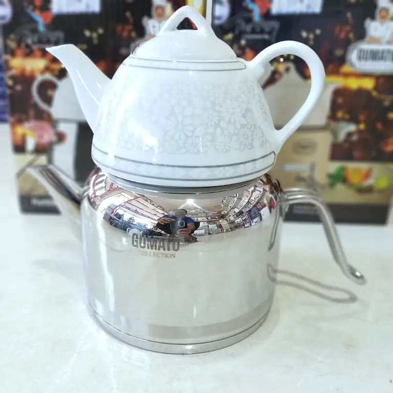 کتری قوری 4 لیتری لوله دار گوماتو کف چدن — تصویر ۳
