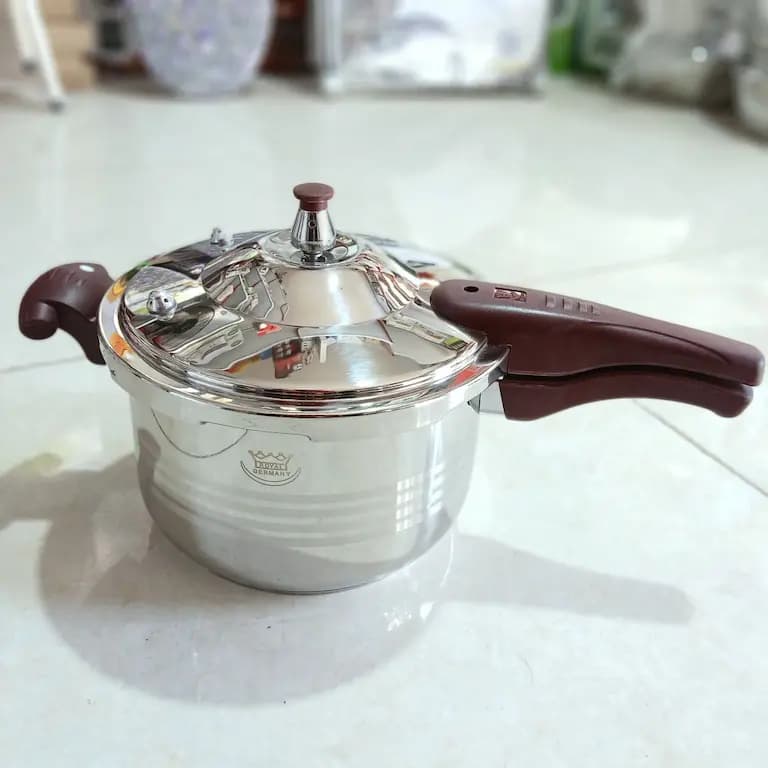 زودپز رویال 7 لیتری مدل WMD-7G سه کاره — تصویر ۸