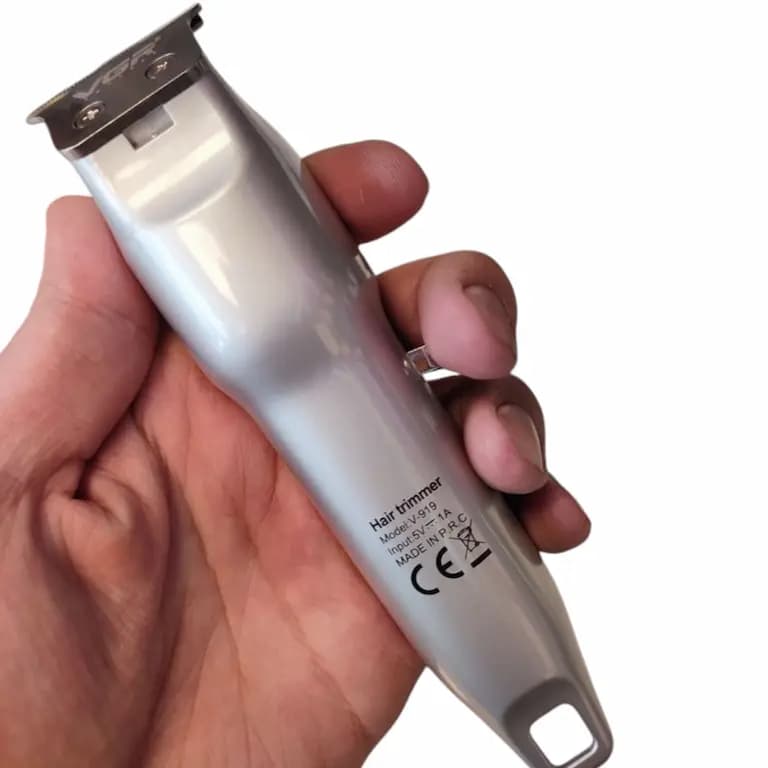 ماشین اصلاح خط زن وی جی ار مدل V-919 شارژی — تصویر ۸