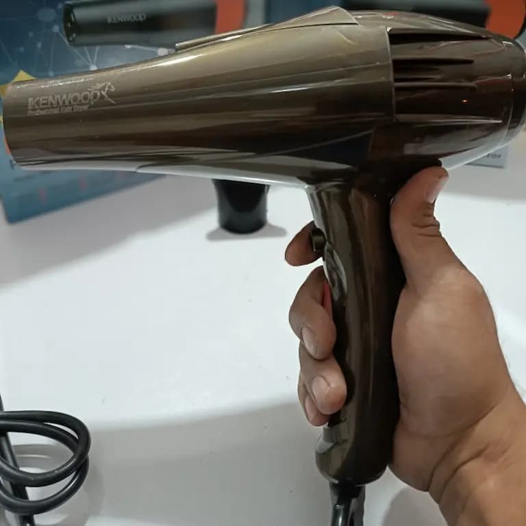 سشوار آی کنووپ 9000 وات مدل KW-2010 آیونیک دار — تصویر ۱۲