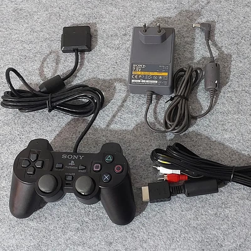 کنسول بازی سونی Sony PlayStation 1 مدل PS One + یک دسته بازی — تصویر ۶