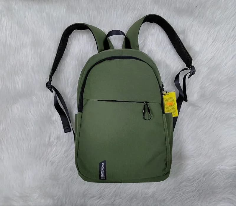 کوله پشتی روزانه نایک مدل 8520 — تصویر ۳