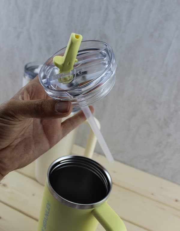 ماگ تامبلر استنلی 887ml 30oz ضد نشت رنگ زرد STANLEY QUENCHER PROTOUR TUMBLER — تصویر ۶