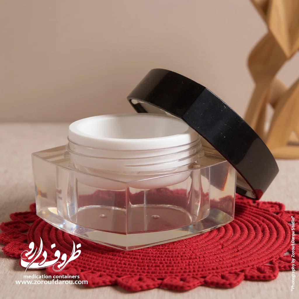 قوطی کرم شمس ( 15 و 30 گرمی ) — تصویر ۱۲