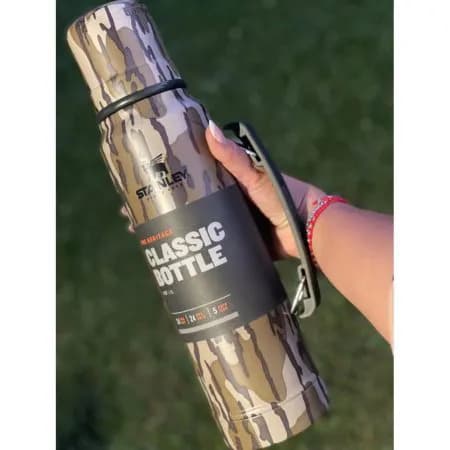 فلاسک استنلی 1 لیتری استتار چریکی STANLEY Classic 1 L — تصویر ۹