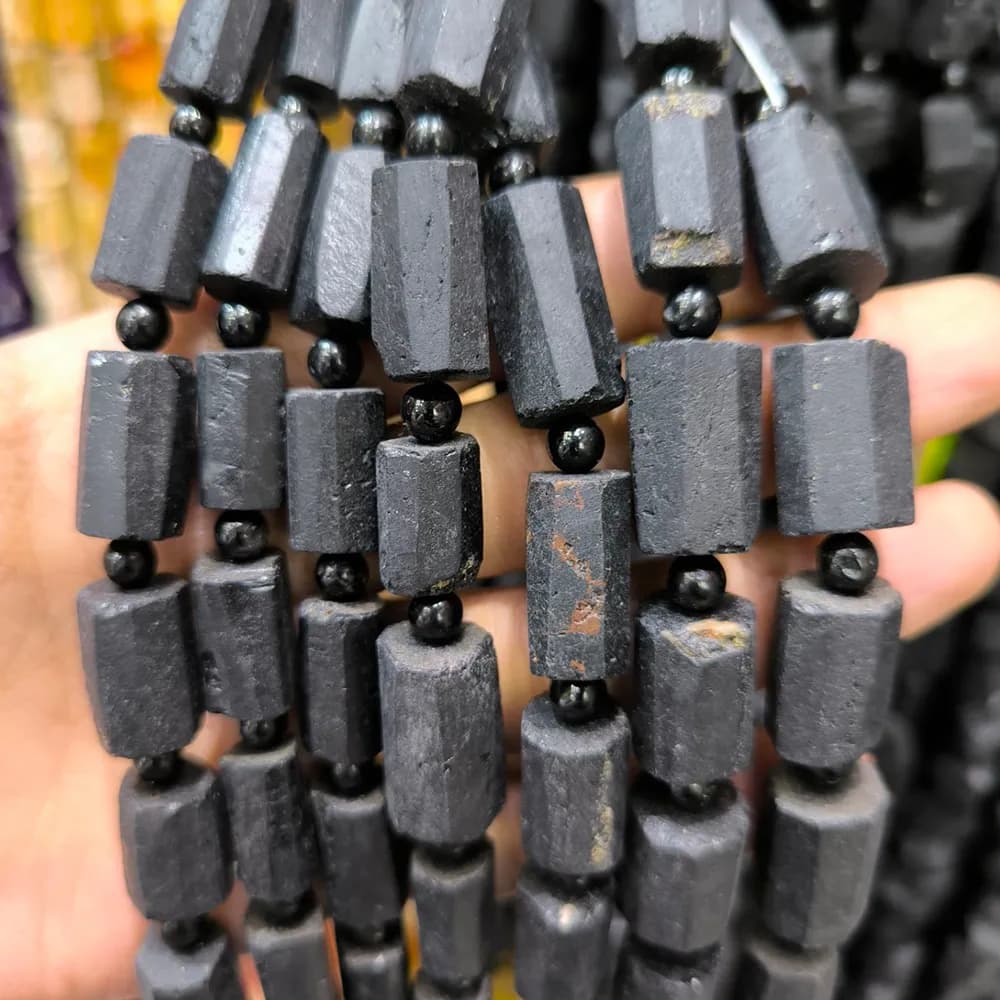 ریسه سنگ تورمالین سیاه مدل استوانهای راف کد 5221