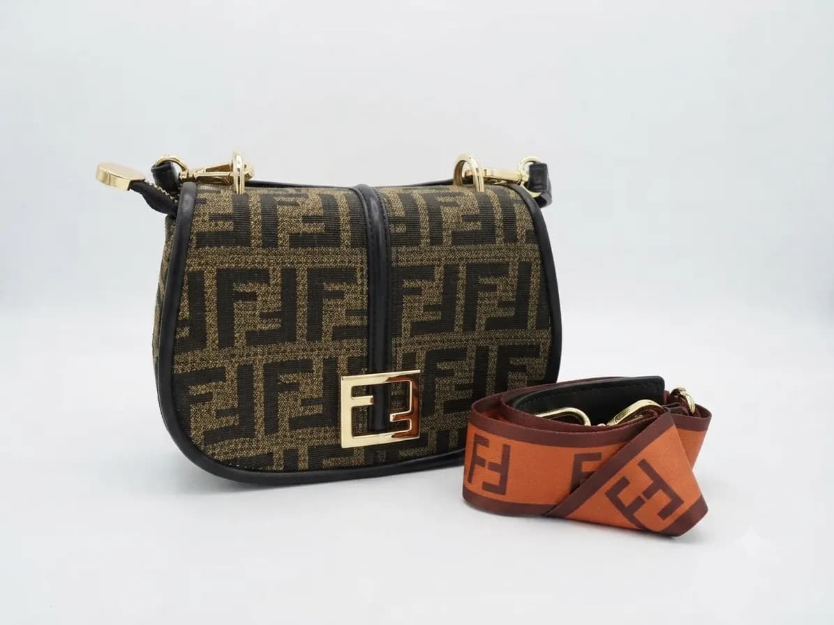 کیف دستی و دوشی فندی | Fendi — تصویر ۶