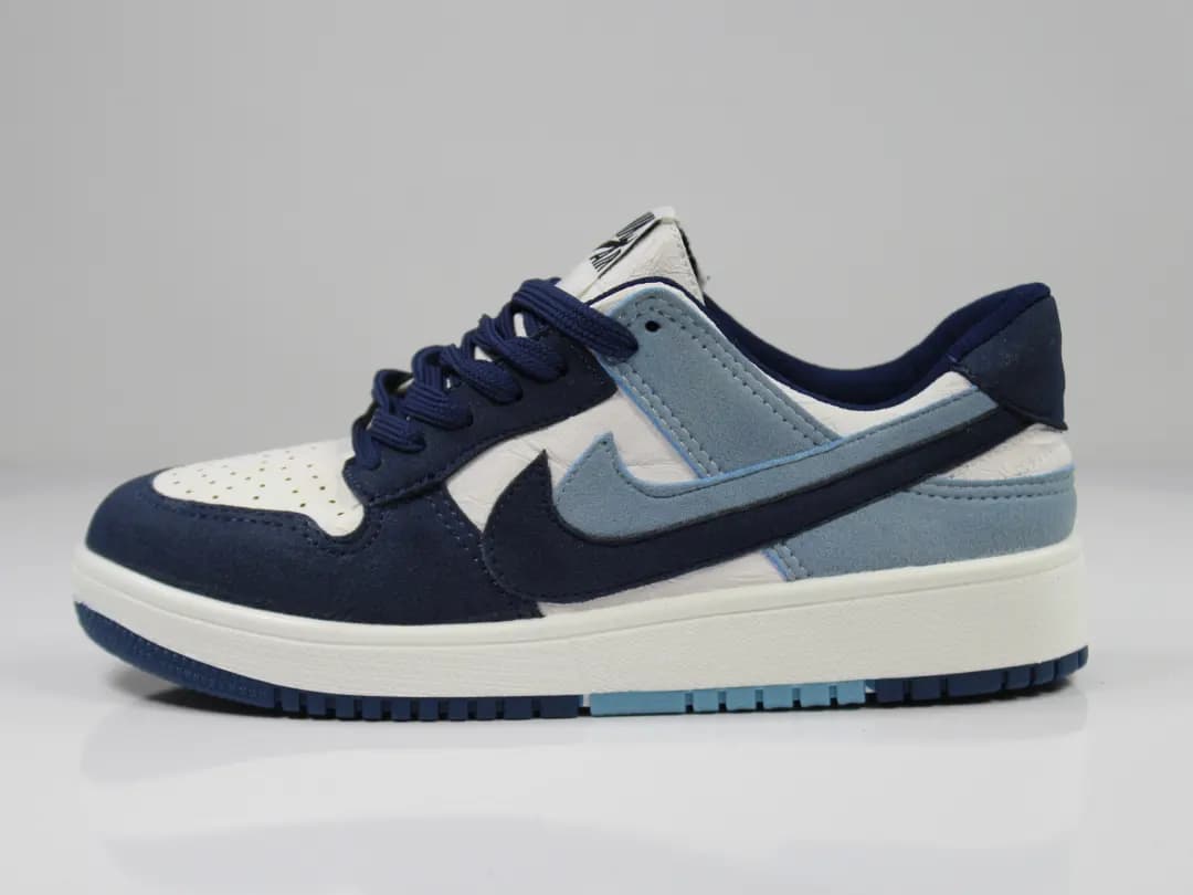 کتونی نایک دانک لو | Nike Dunk Low — تصویر ۳