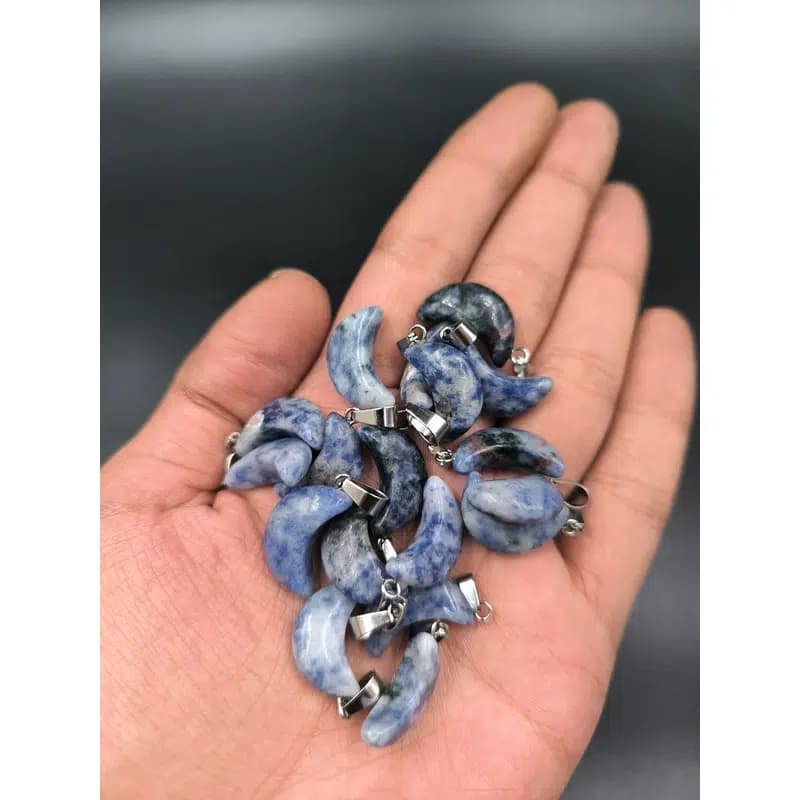 آویز سنگ سودالیت کد 8648