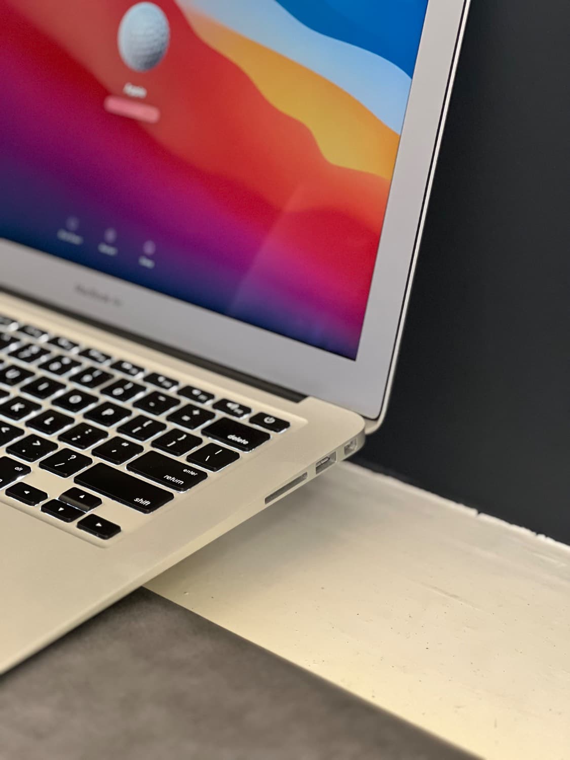 لپتاپ استوک اپل مدل MacBook Air ۱۴۶۶ — تصویر ۴