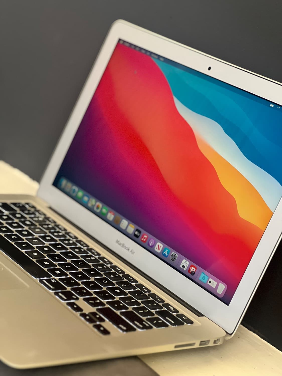 لپتاپ استوک اپل مدل MacBook Air ۱۴۶۶ — تصویر ۸