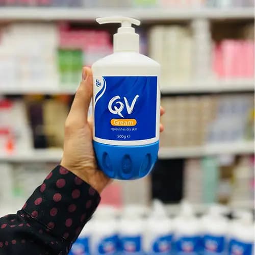 کرم مرطوب کننده پوست خشک کیووی اصل — تصویر ۹