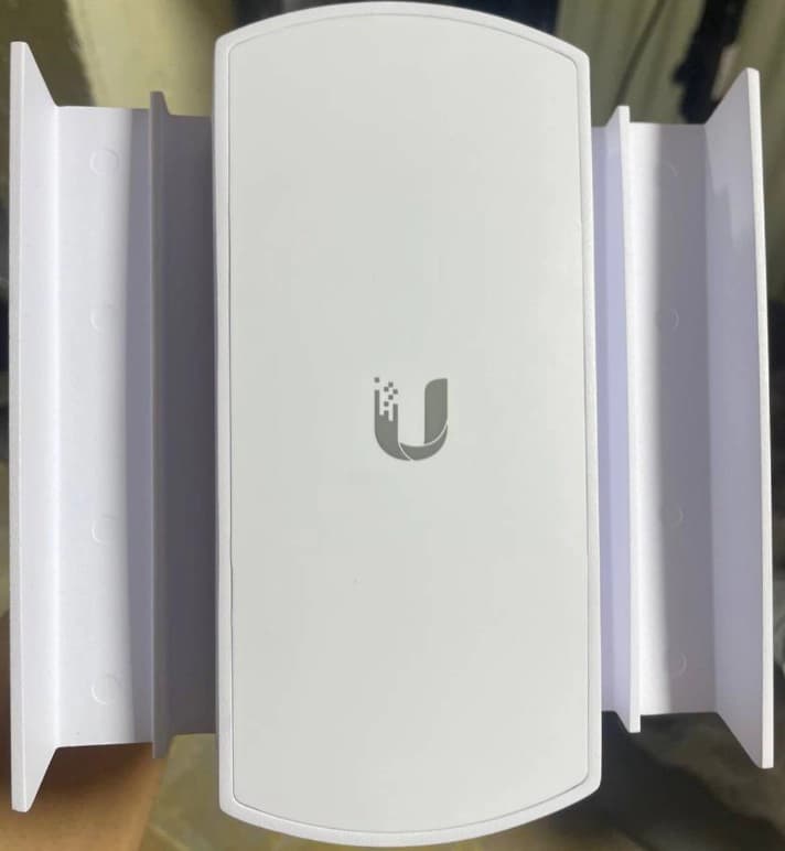 آنتن Ubiquiti airMax Horn-5-60 — تصویر ۹