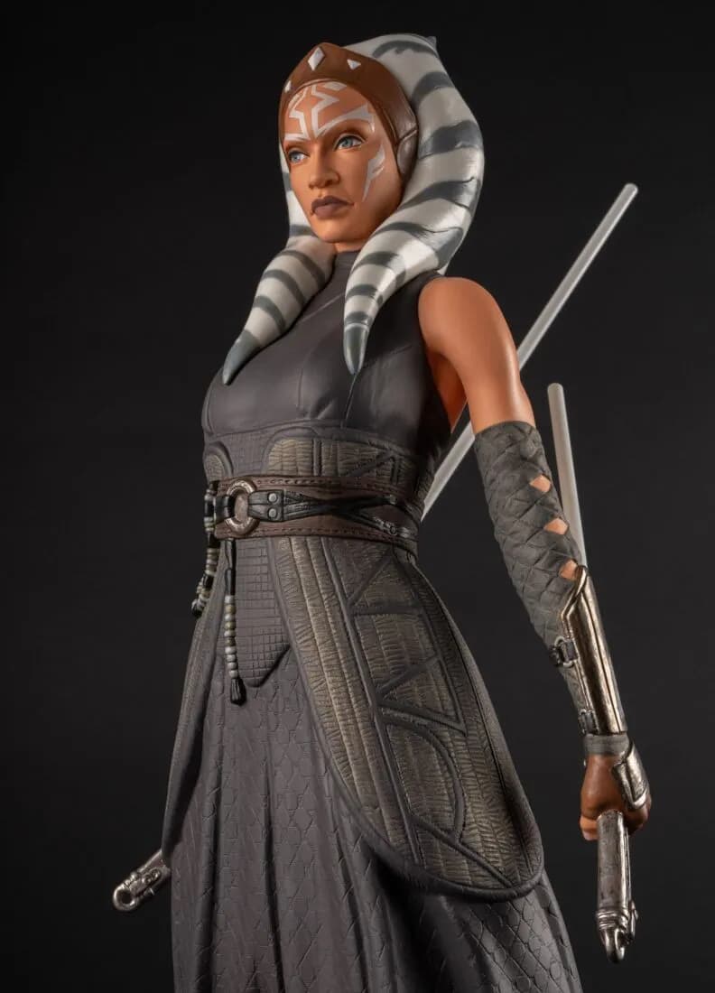 ⚔️🌌 فیگور آشوکا تانو (Ahsoka Tano) – ارتفاع ۳۵ سانتی‌متر | جنس PLA+ — تصویر ۶