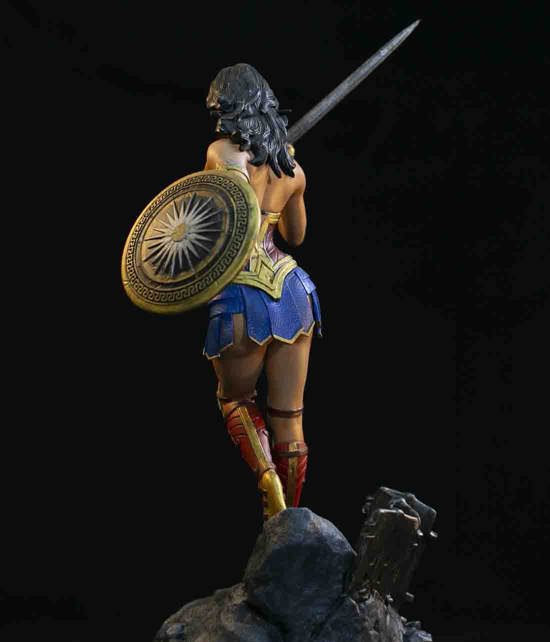 ⚔️ فیگور واندر وومن Wonder Woman | ارتفاع ۴۰ سانتی‌متر | جنس PLA+ — تصویر ۶