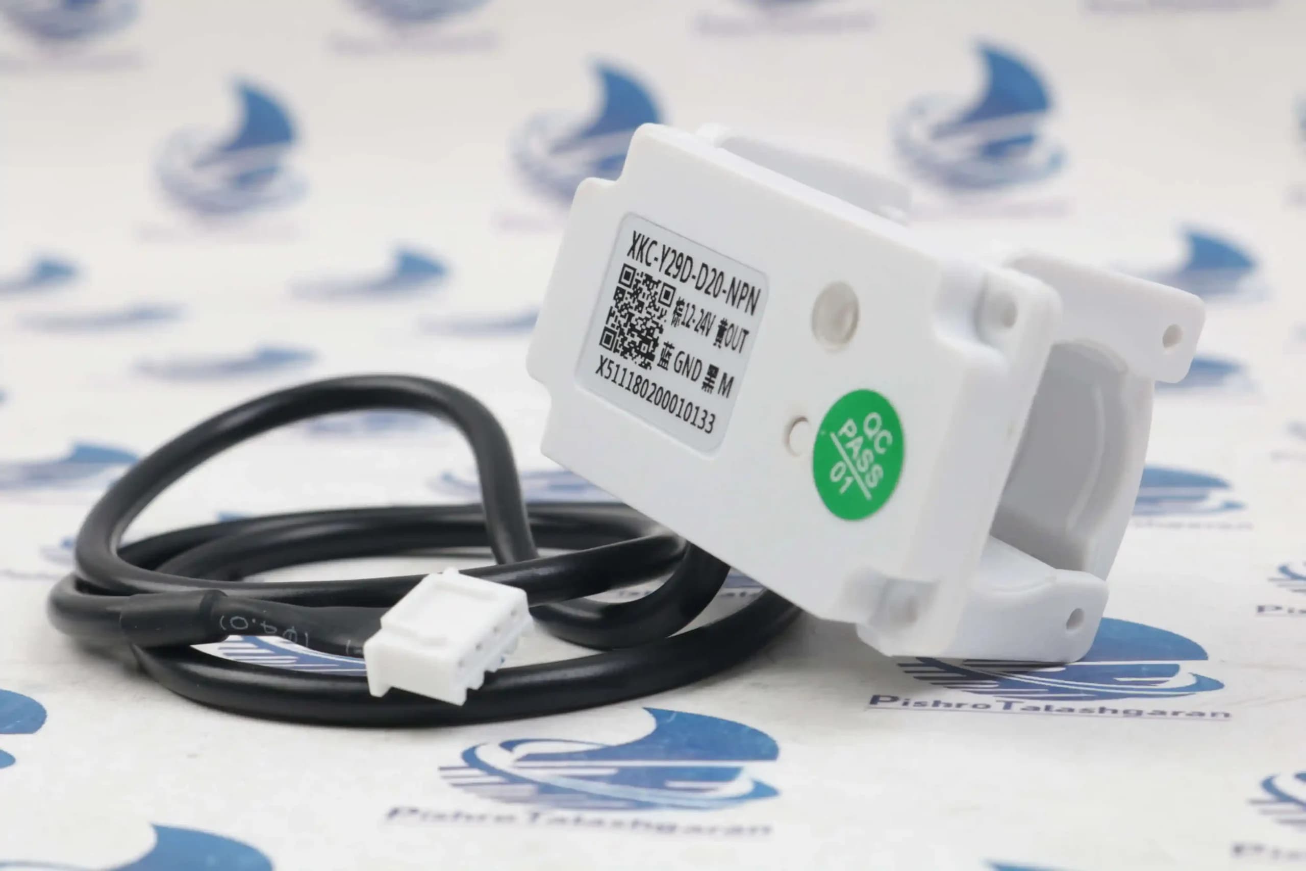 سنسور تعیین سطح مایع غیر تماسی XKC-Y29D سایز D20 — تصویر ۲