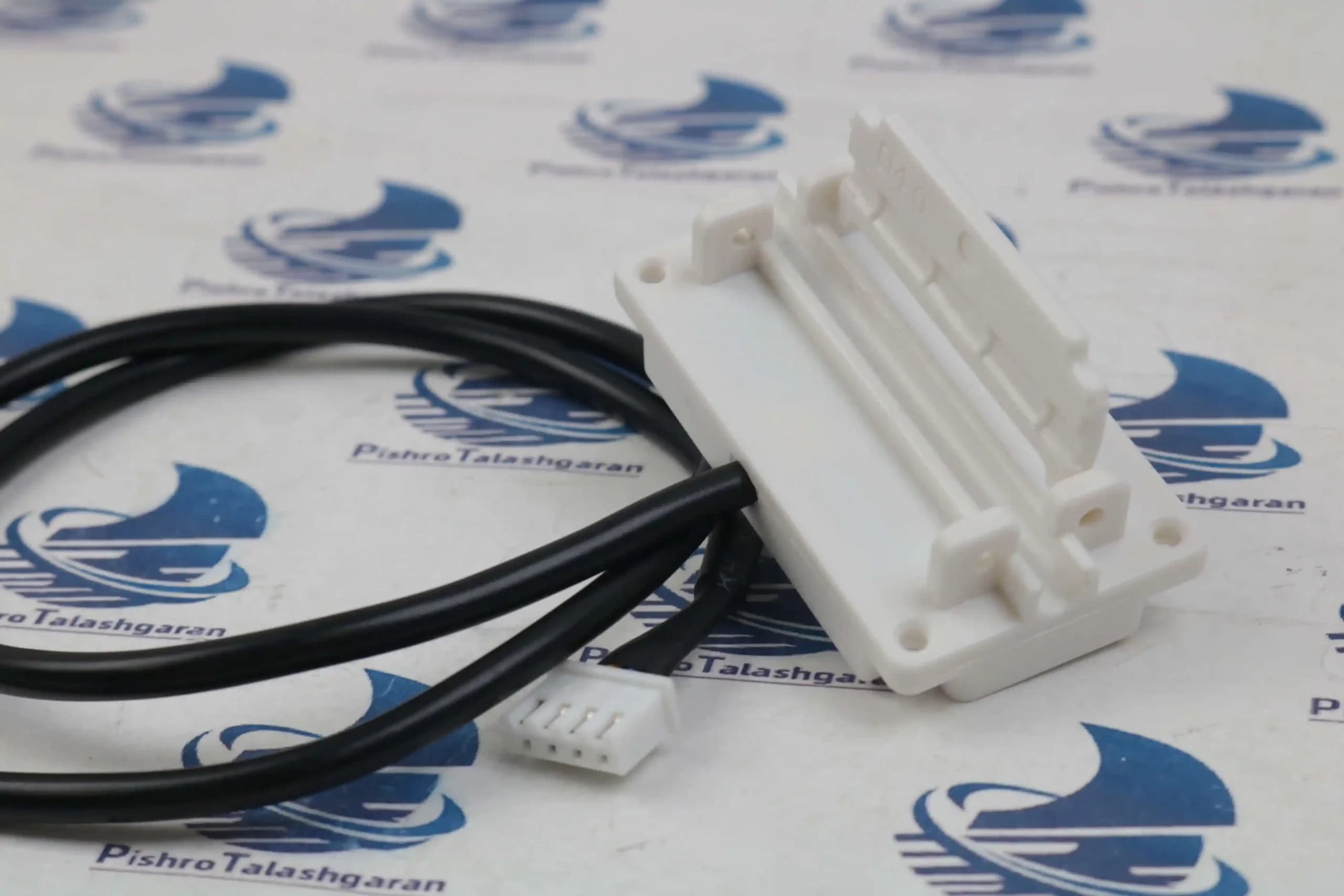 سنسور تعیین سطح مایع غیر تماسی XKC-Y29D سایز D4 — تصویر ۵