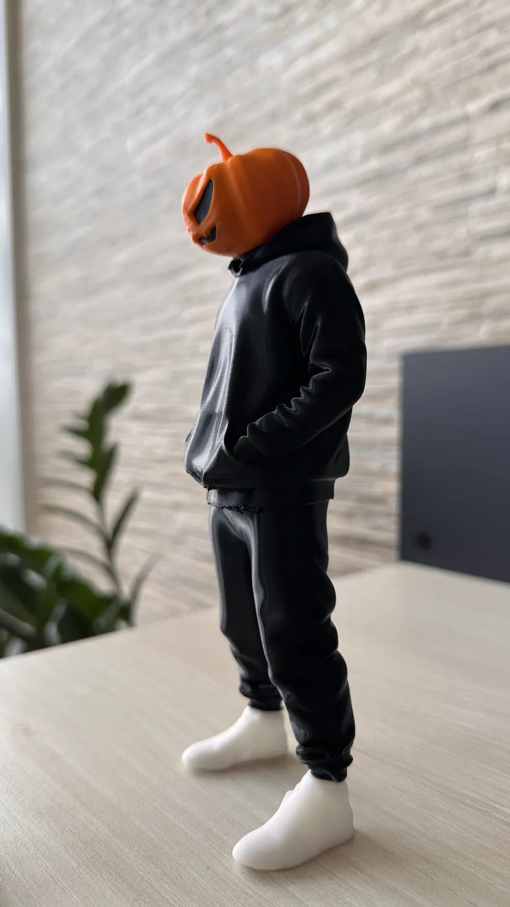🎃 فیگور پمپکین هد (Pumpkin Head Figure) | ارتفاع ۲۷ سانتی‌متر | جنس PLA+ — تصویر ۱۱
