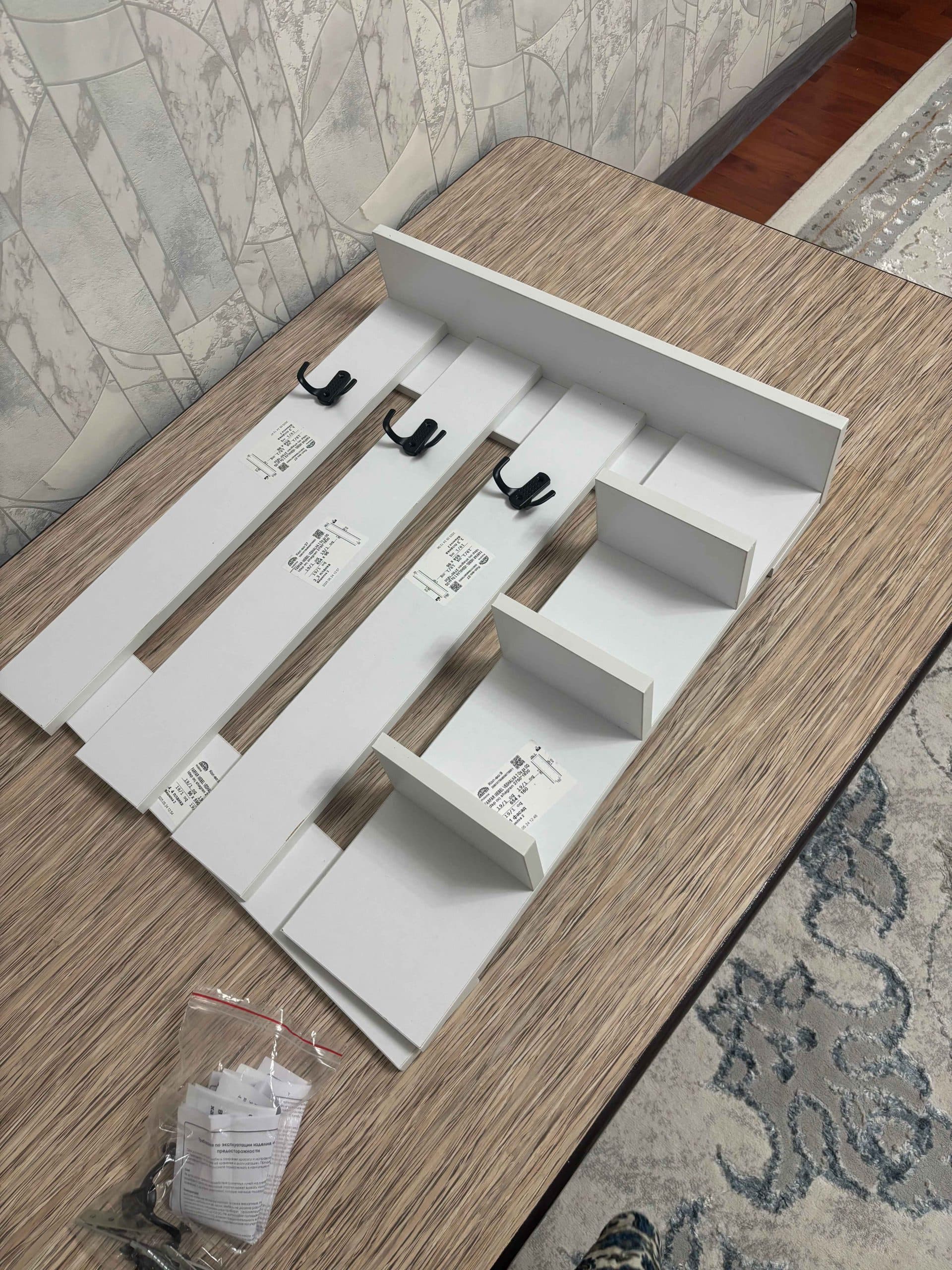 چوبلباسی و آویز لباس مدل B15 – آریو کابین — تصویر ۵