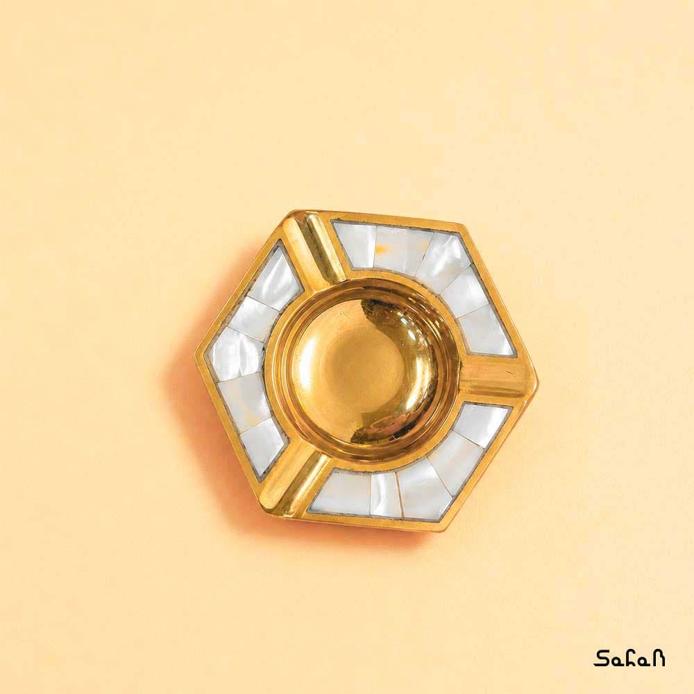زیر سیگاری برنج و صدف طرح شش ضلعی — تصویر ۴