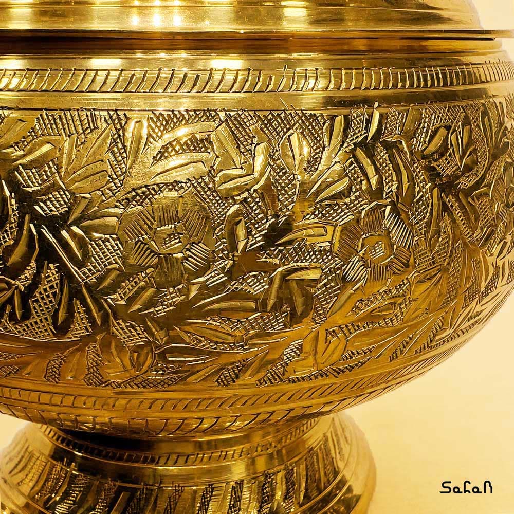 شکلات خوری برنجی قلم زنی طرح چونیا — تصویر ۵