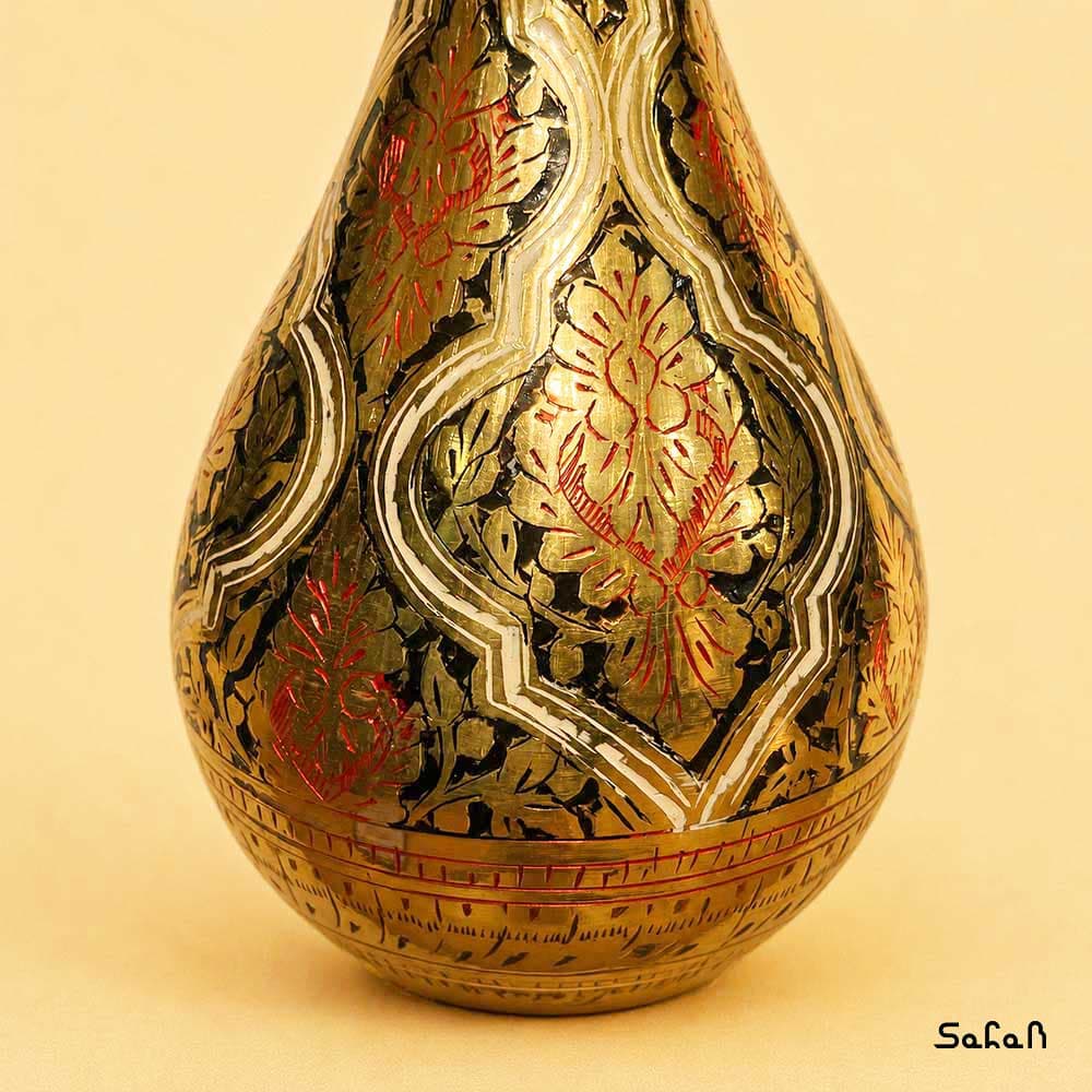 گلدان برنجی میناکاری طرح سوربا مشکلی — تصویر ۵