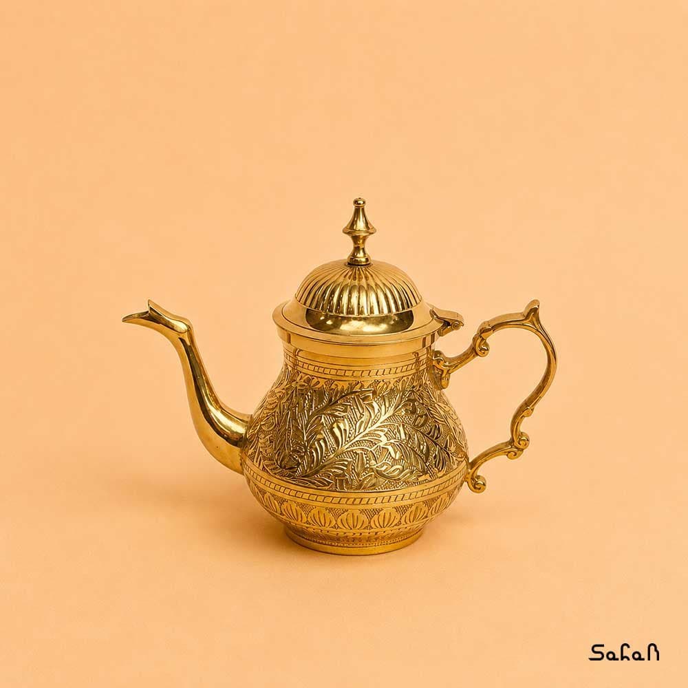 قوری برنجی قلم زنی طرح کروت بری — تصویر ۲